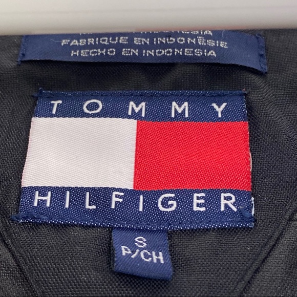 Vintage Tommy Hilfiger Athletic Windbreaker Jacket Hood Pullover Spell Out Small - Picture 4 of 8